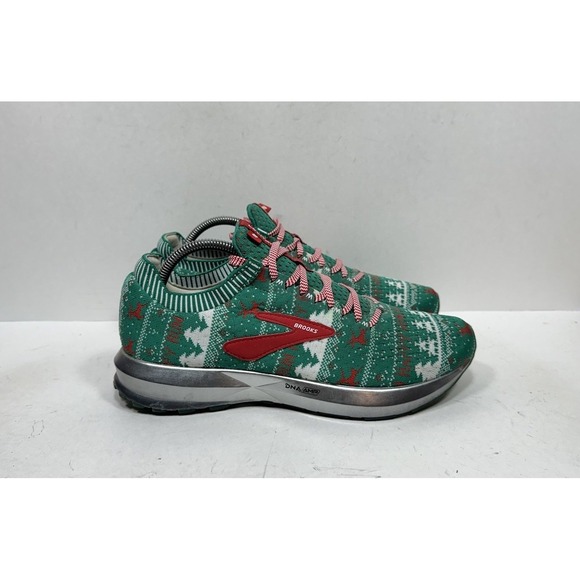 Brooks Levitate 2 Ugly Christmas Sweater Running Shoes Men's Sz 8.5 1102901D322